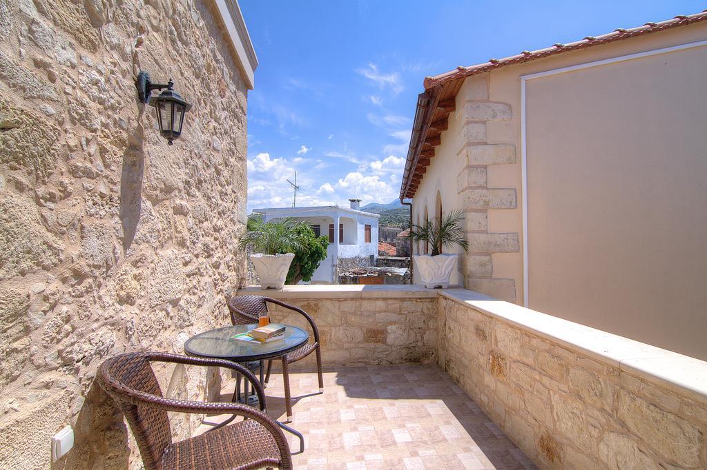 Askoutsi Manor, A Natural Tranquil Retreat, By Thinkvilla Agios Ioannis  Экстерьер фото
